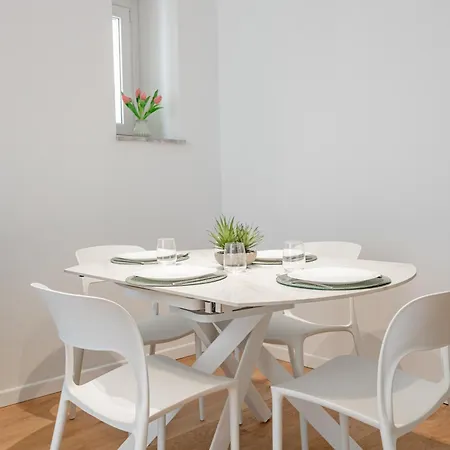 Apartament H11 Backstage 134 - Ariston